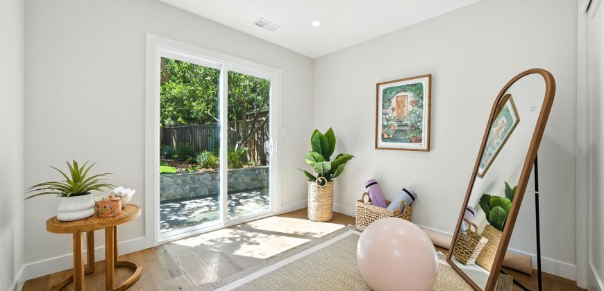 2810 Isabelle Avenue San Mateo , CA 94403